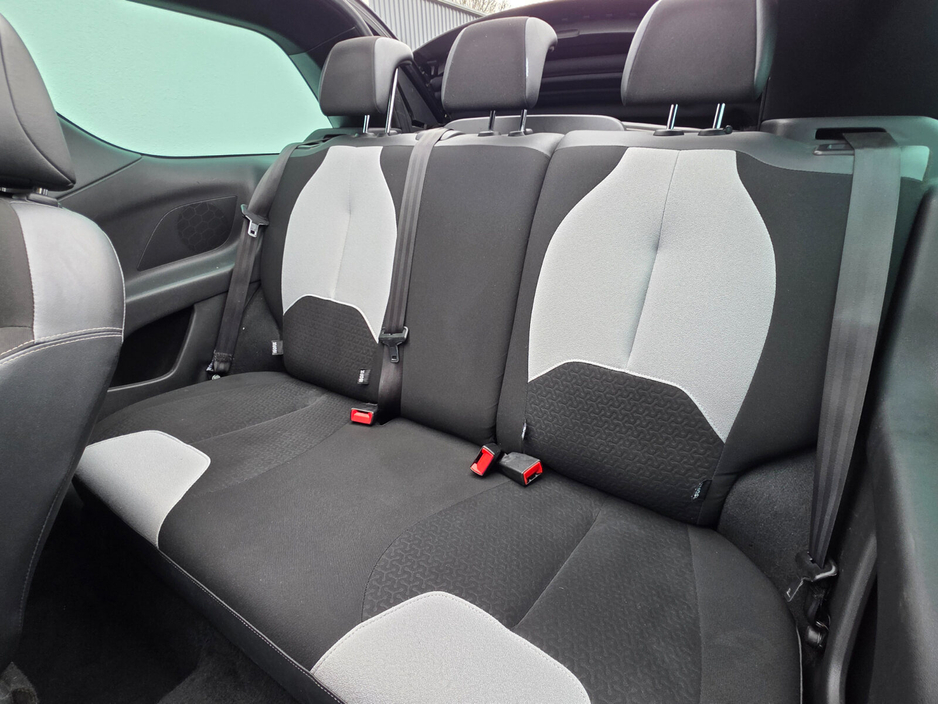 2014 Citroen DS3 - image 7