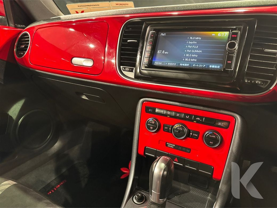 2019 Volkswagen Beetle - image 15