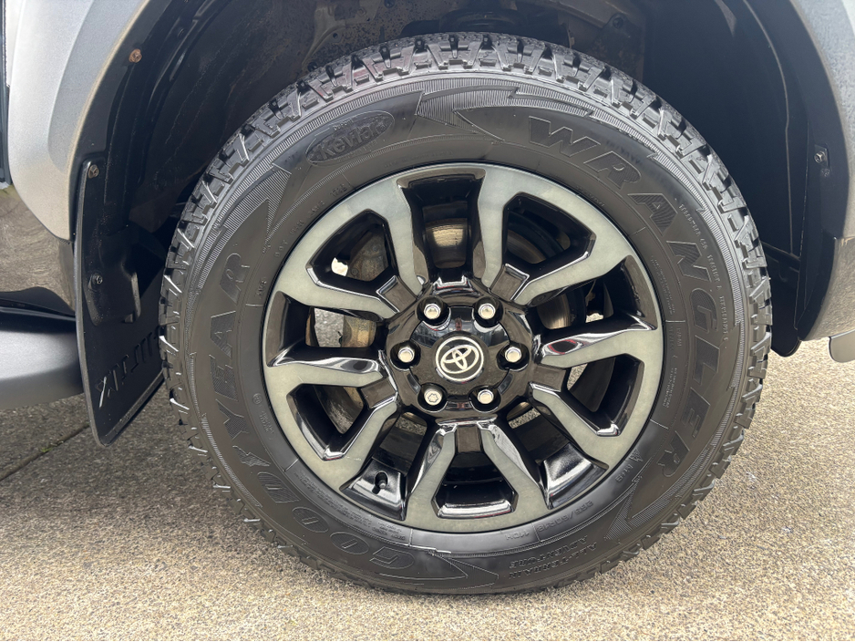 2023 Toyota Hilux INVINCIB X D-4D 4WD INVINCIBLE DCB €44,900