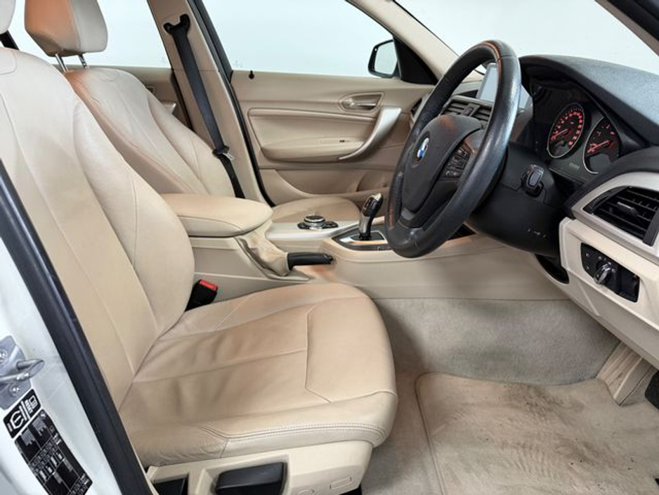 2014 BMW 1 Series - image 8