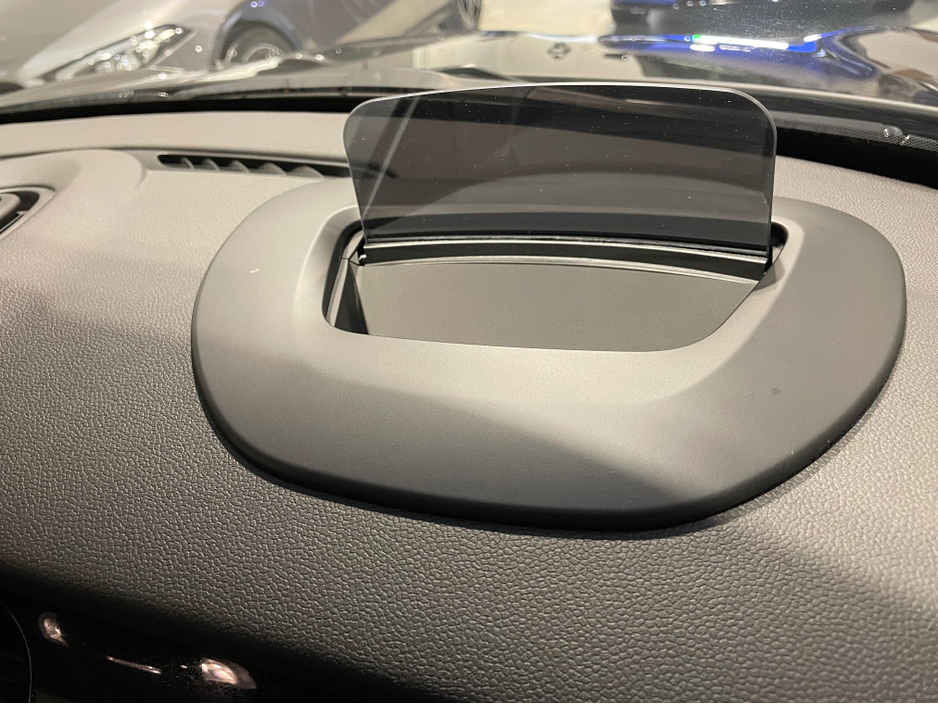 2023 MINI Cooper S - image 18