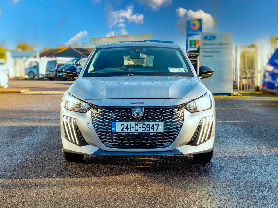 2024 Peugeot 208 2024 Peugeot 208 1.2 Puretech 100bhp Allure Pack