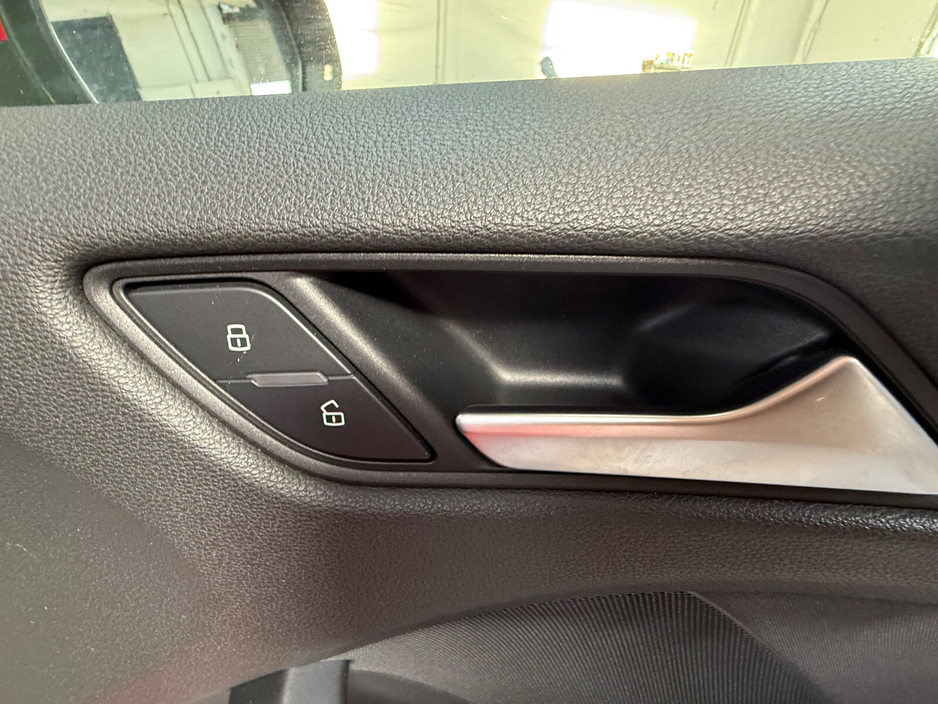 2014 Audi A3 - image 18