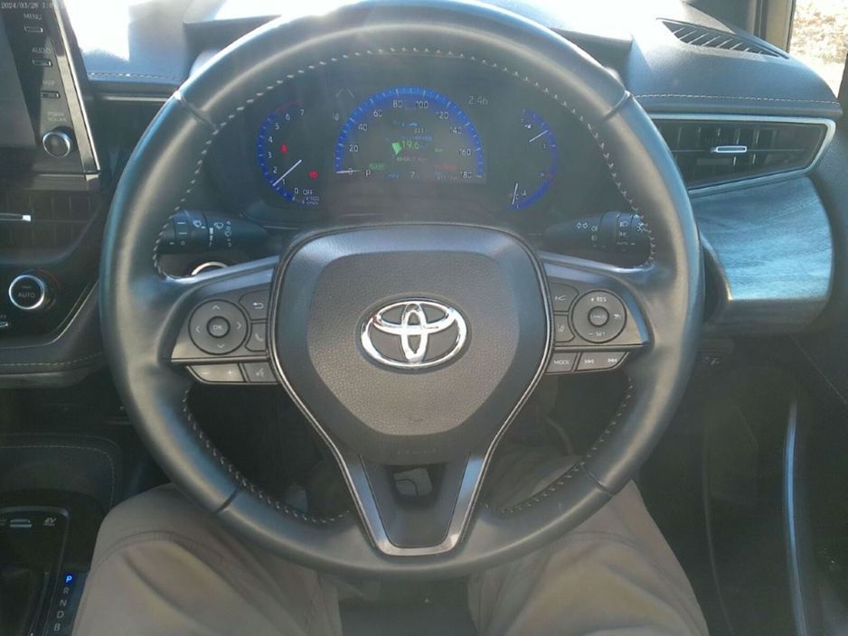 2020 Toyota Corolla - image 11