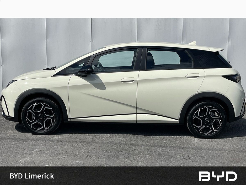 2026 BYD Dolphin "261 Delivery" BYD Dolphin, Comfort (60kWh, 204PS) Adaptive & Intelligent Cruise Control 12.8 Electric Rotary Touchscreen - Bluetooth & USB Heated Front Seats 17 Bi-Colour Alloy Wheels €33,460