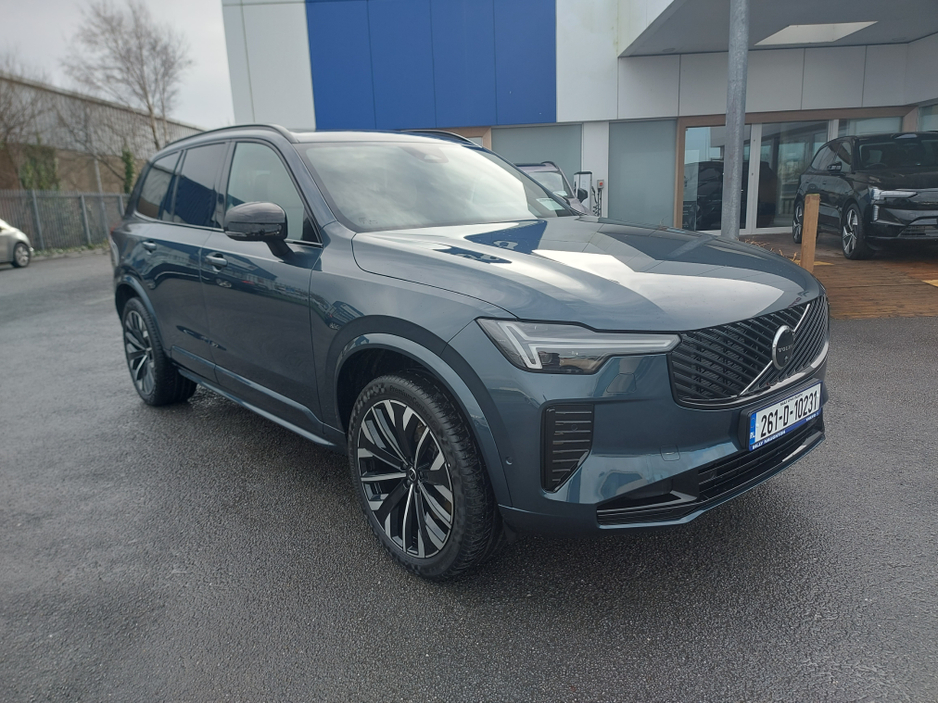 2026 Volvo XC90 T8 PHEV PLUS DARK AWD 5DR €99,950