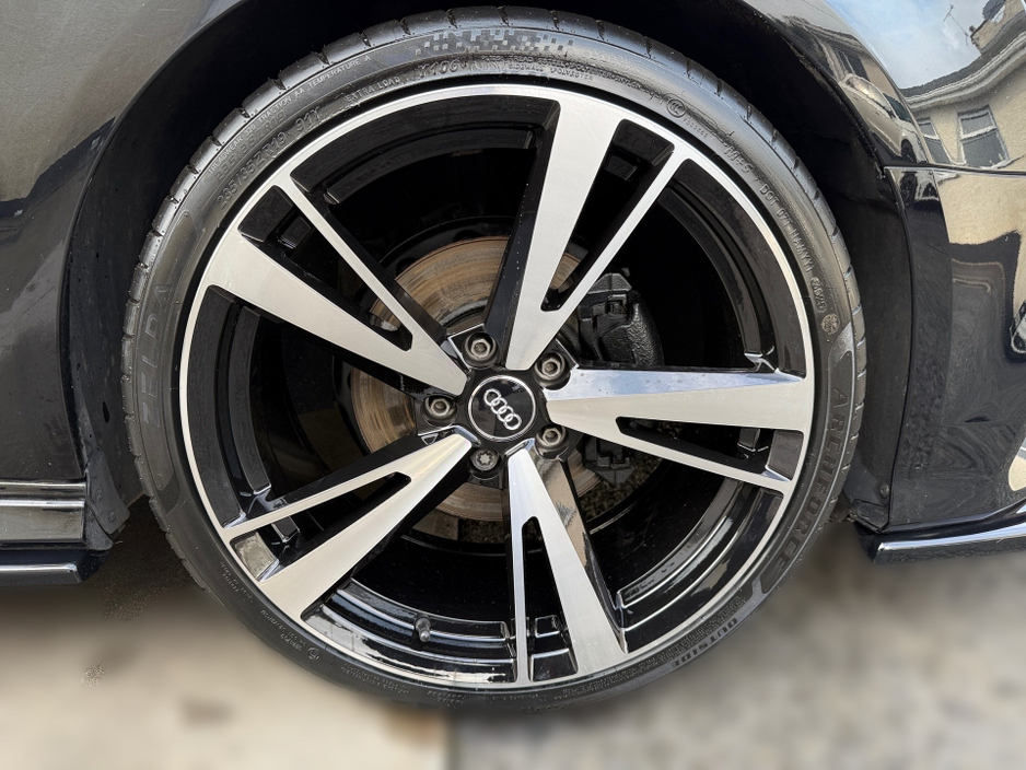 2018 Audi A3 - image 11