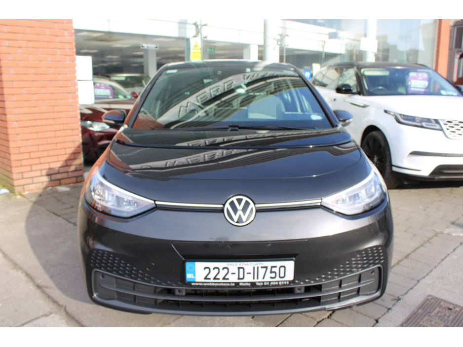 2022 Volkswagen ID.3 - image 2