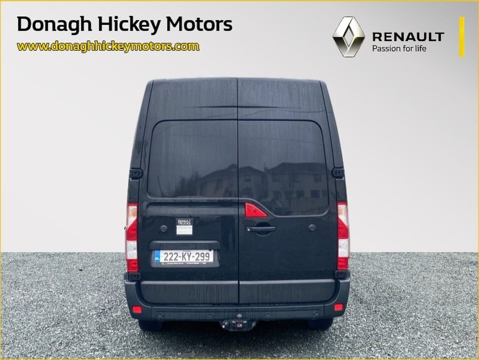 2022 Renault Master - image 10