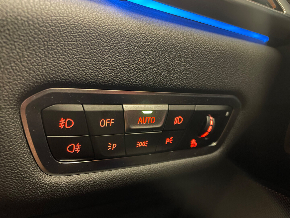 2022 BMW X5 xDrive45e M Sport €43,900