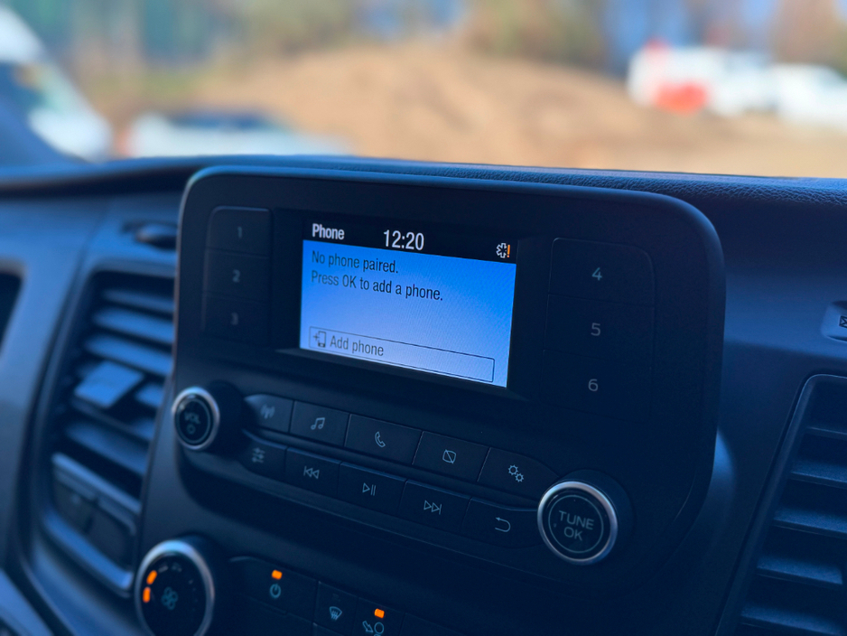 2022 Ford Transit Custom - image 25