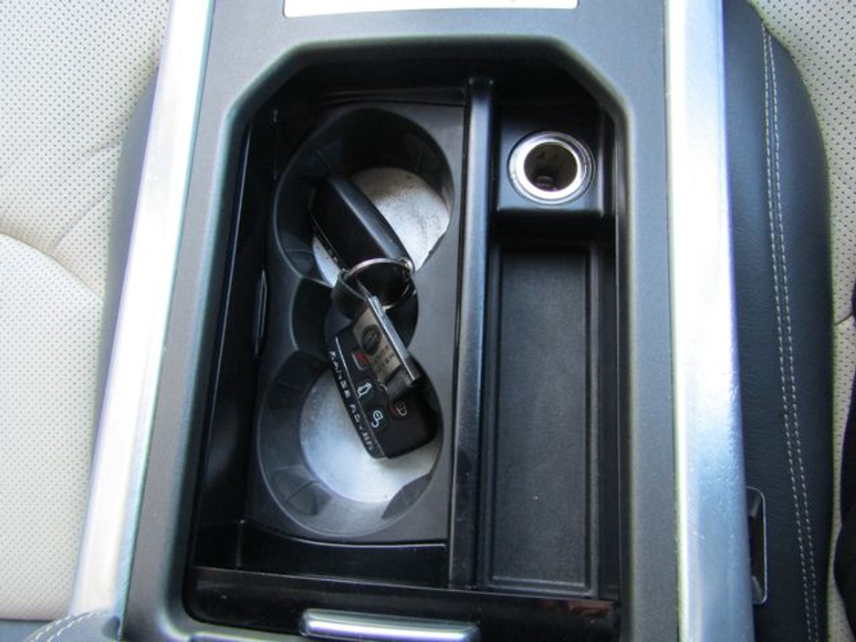 2017 Land Rover Range Rover Evoque - image 26