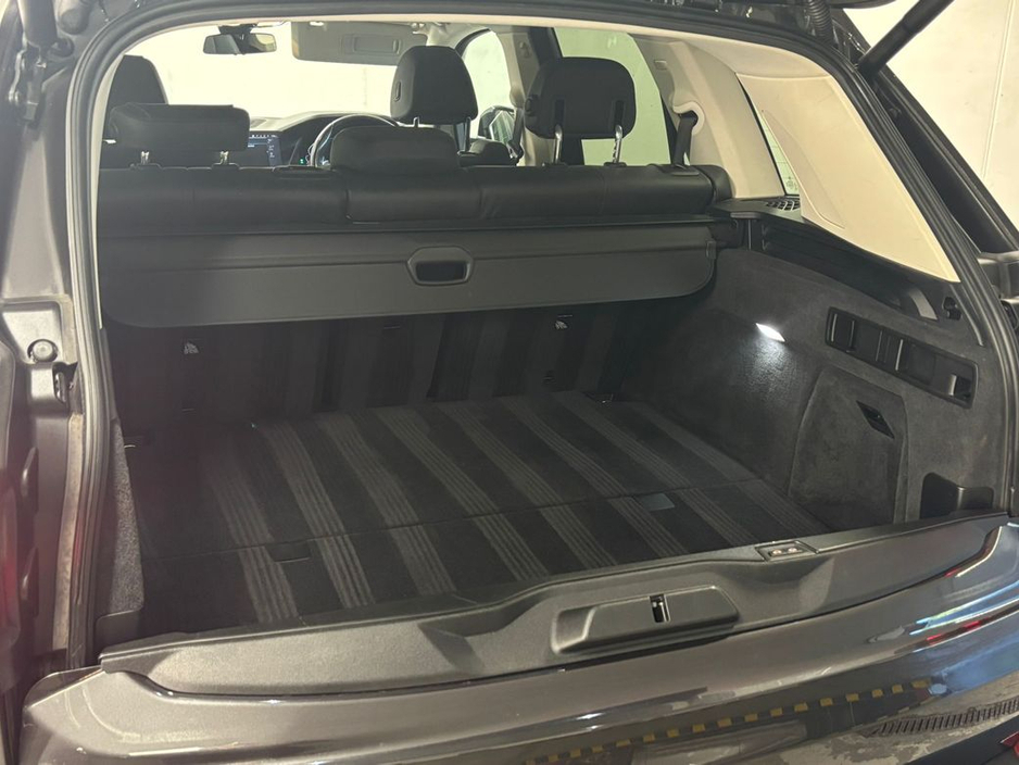 2020 BMW X5 - image 31