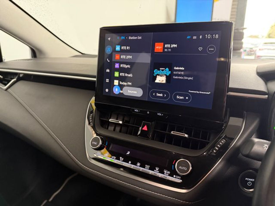 2023 Toyota Corolla Luna Saloon 4DR Auto €24,777