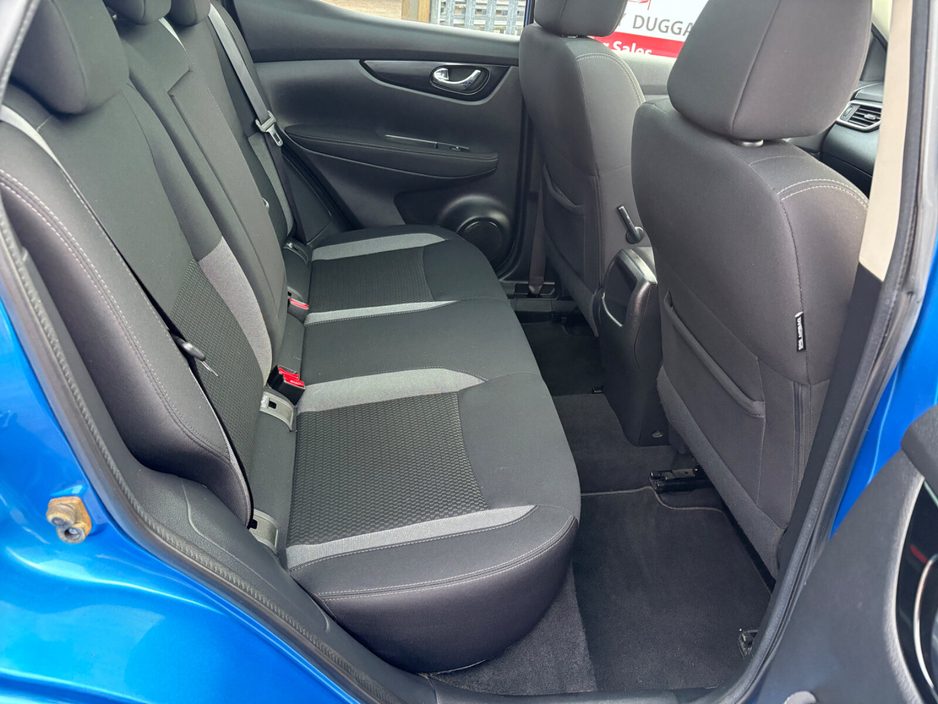 2018 Nissan Qashqai - image 9