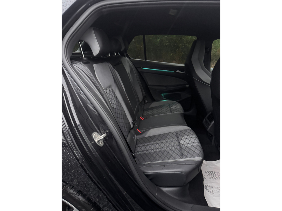 2020 Volkswagen Golf  €32,950