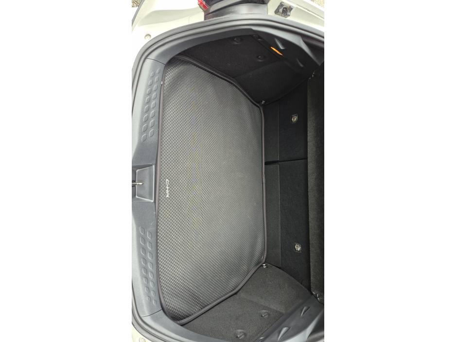 2019 Toyota C-HR - image 19