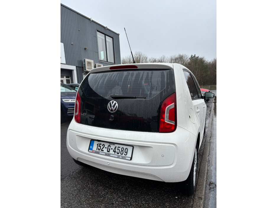 2015 Volkswagen up! 1.0 75BHP TAKE UP €7,500