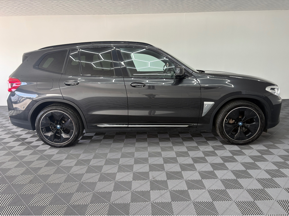 2022 BMW iX3 - image 12