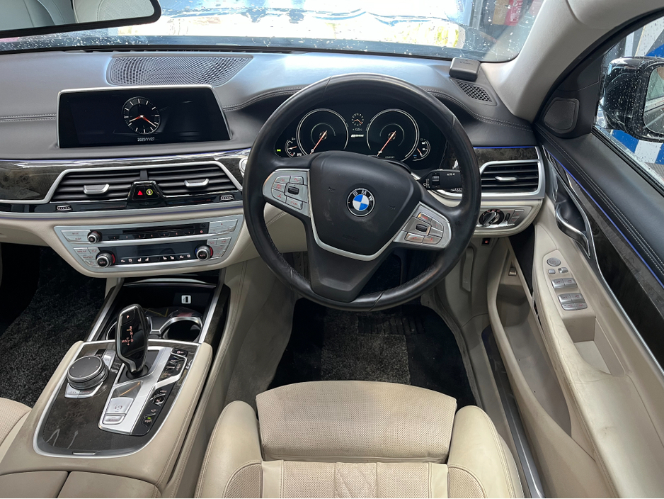 2016 BMW 7 Series €24950! 2016 BMW 7 SERIES AUTOMATIC 740E 2.0L HYBRID / 86K KMS / ADAPTIVE CRUISE CONTROL, HEATED & COOLED SEATS, REVERSE CAMERA & MORE €24,950