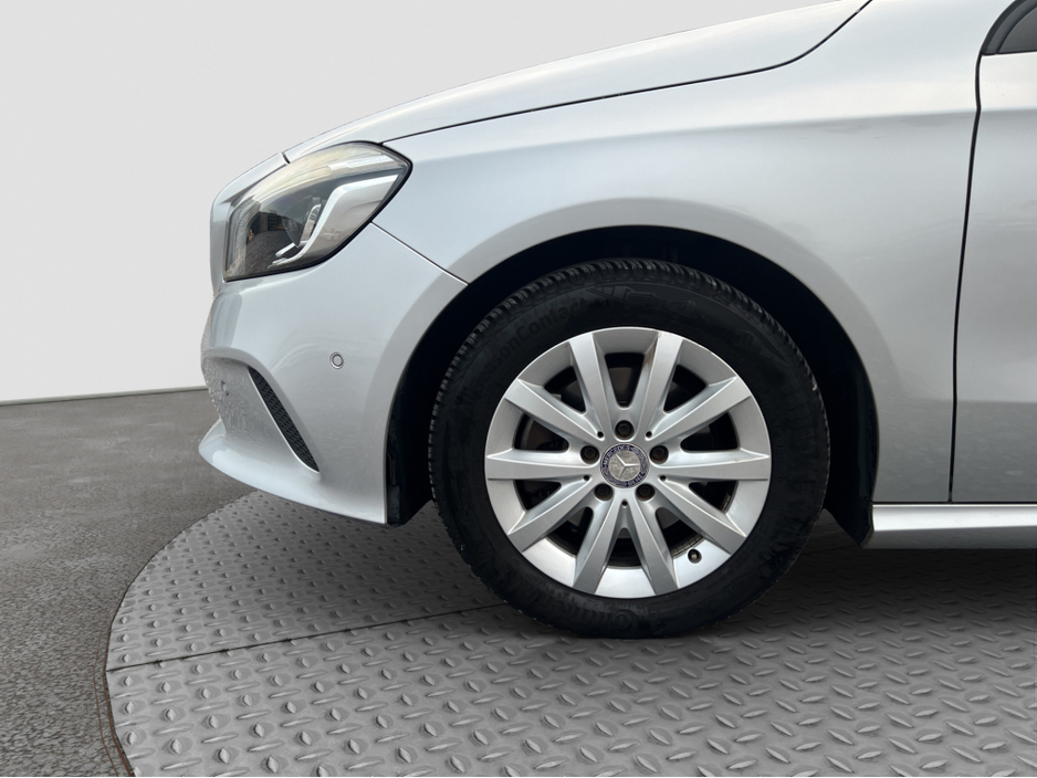 2016 Mercedes-Benz A Class - image 18