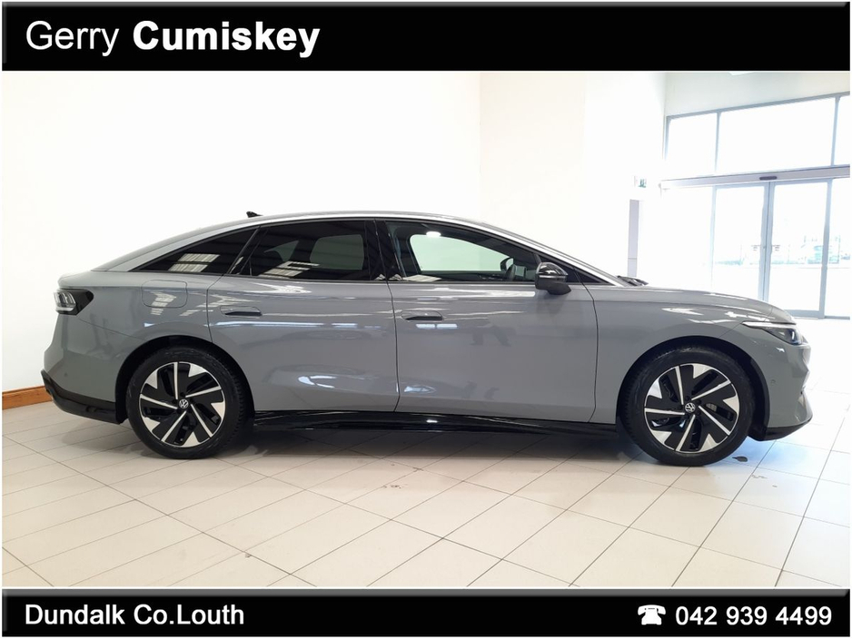 2025 Volkswagen ID.7 - image 3