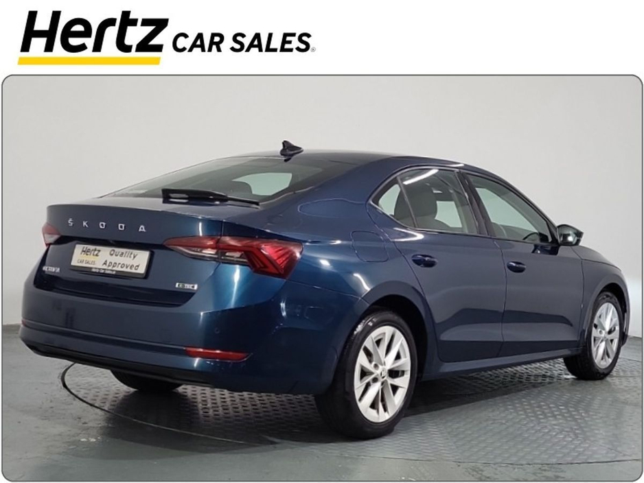 2024 Skoda Octavia - image 8