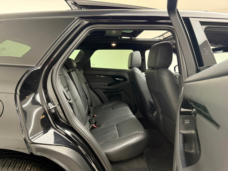 2024 Land Rover Range Rover Evoque HSE DYNAMIC P300E *HUGE SPEC* €52,990