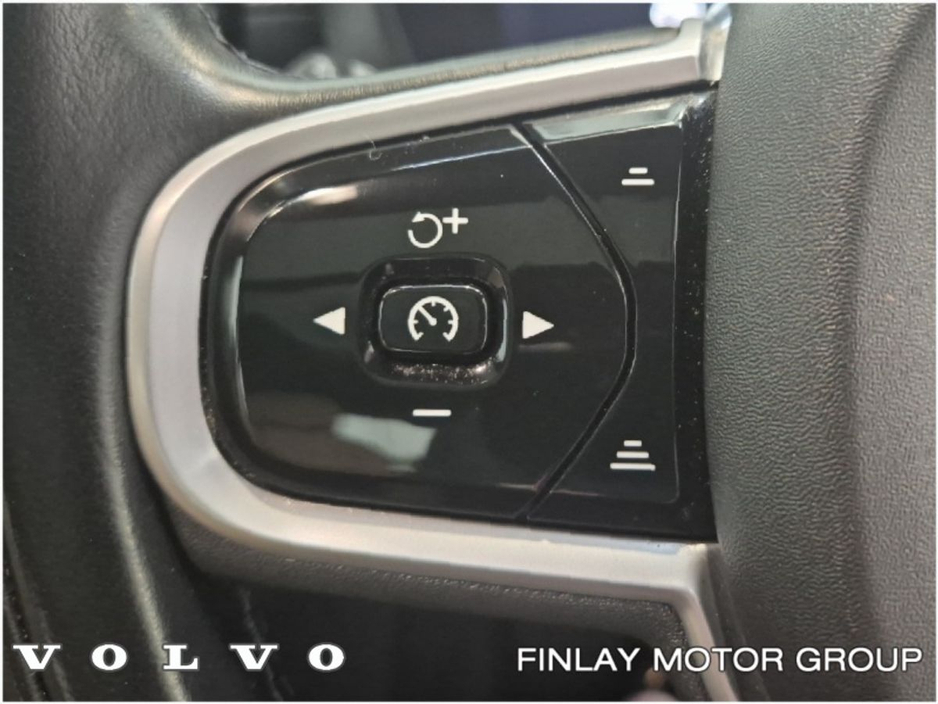 2022 Volvo XC60 B4 MHEV DSL (197hp) Inscription AWD €45,950