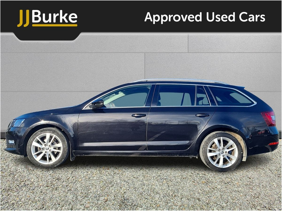 2020 Skoda Octavia - image 3