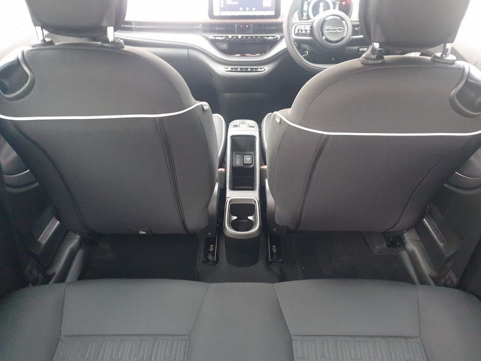 2025 Fiat 500 Icon 42kWh (320Kms WLTP Range) €19,950