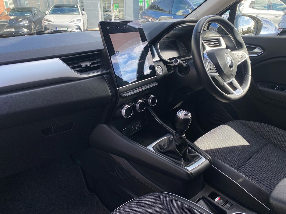 2020 Renault Captur - image 12