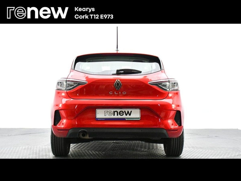 2025 Renault Clio - image 10