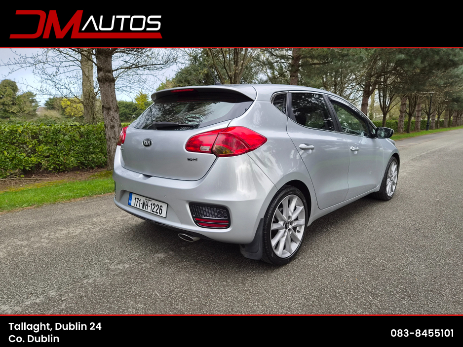 2017 Kia Ceed - image 4