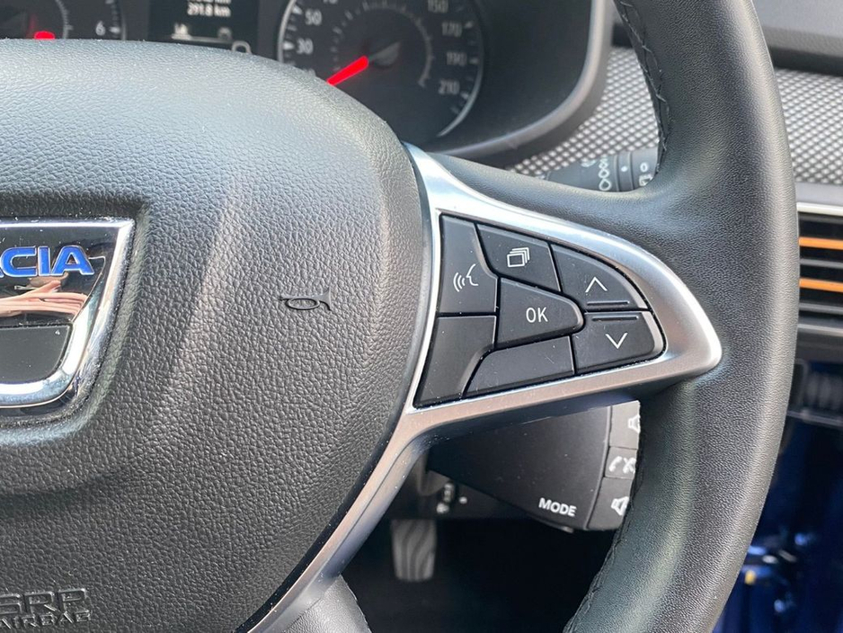 2021 Dacia Sandero - image 18
