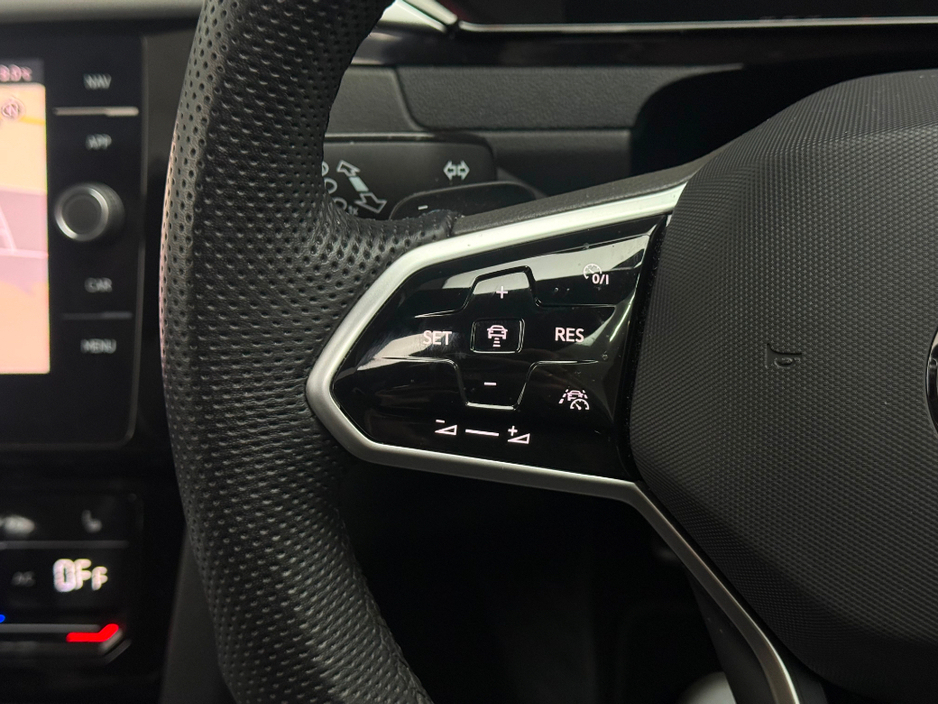 2024 Volkswagen Arteon R-LINE 1.4 TSI PHEV DSG *PAN ROOF* €45,990