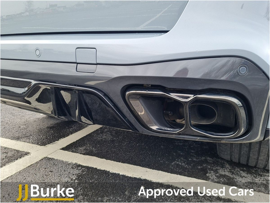 2025 BMW X5 - image 23