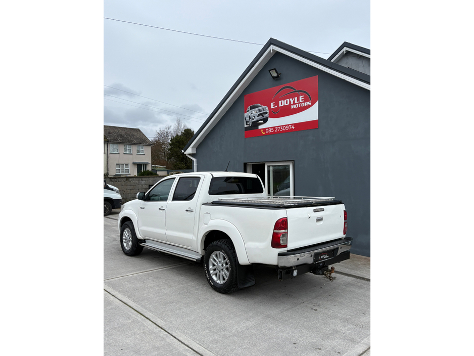 2015 Toyota Hilux 2.5 D-4D ICON D/C 142HP 4 4DR €17,950