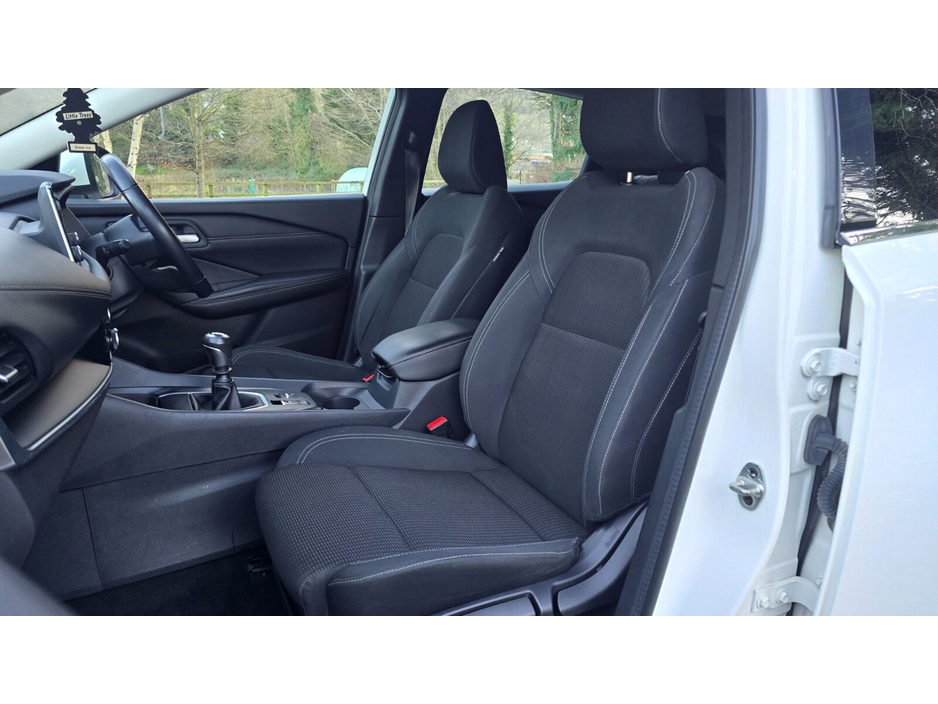 2022 Nissan Qashqai - image 14