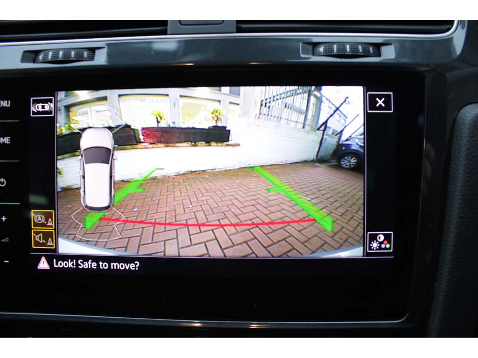 2020 Volkswagen Golf 2.0TDI 150BHP SPORT 5DR HATCHBACK AUTO // 1 OWNER WITH ONLY 82,000 KM'S // BUY WITH CONFIDENCE AA AND SIMI APPROVED DEALER 2026 // FINANCE ARRANGED // ALL TRADE INS WELCOME // €19,950