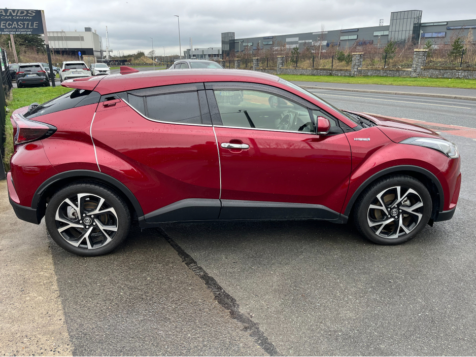 2018 Toyota C-HR - image 8