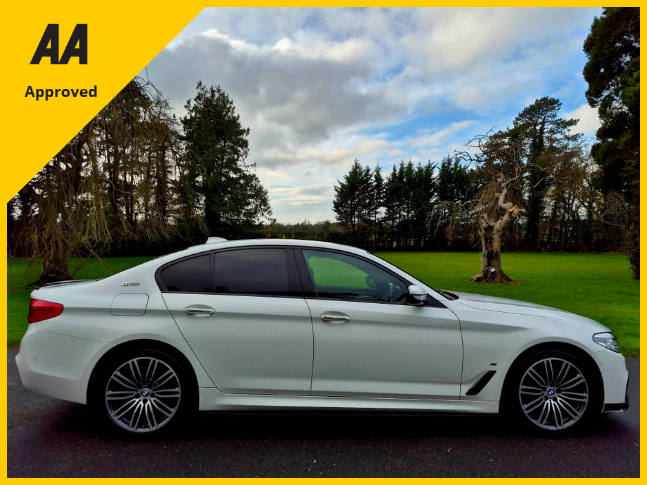 2017 BMW 5 Series M sport+Hybrid+M Performance Kit €25,995