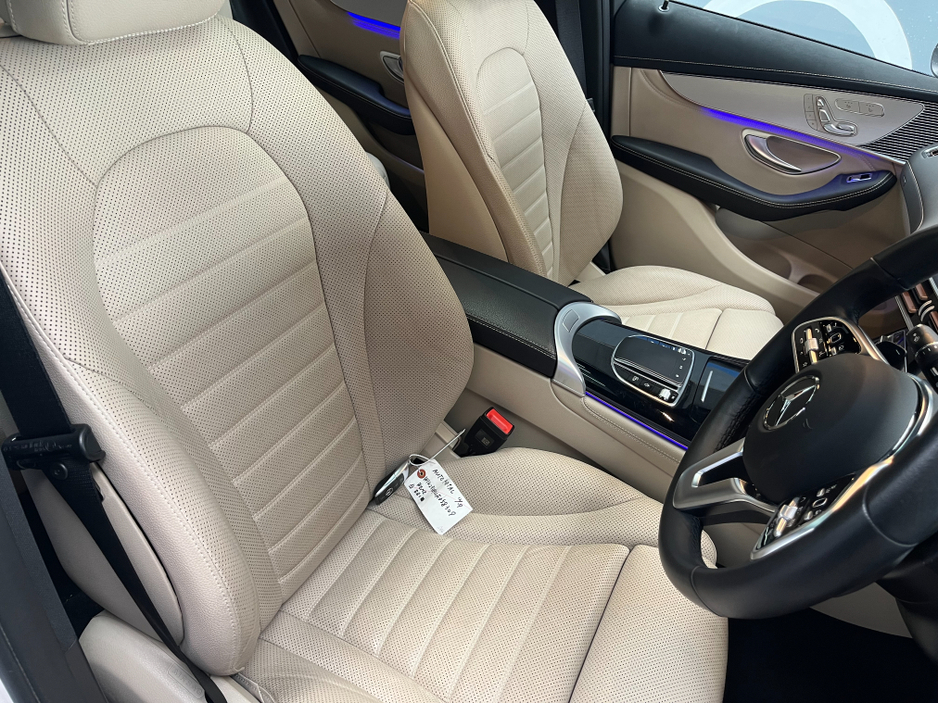 2024 Mercedes-Benz EQC - image 11