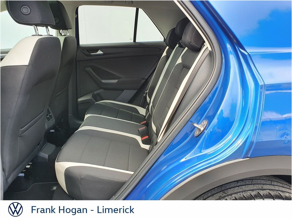 2019 Volkswagen T-Roc - image 7