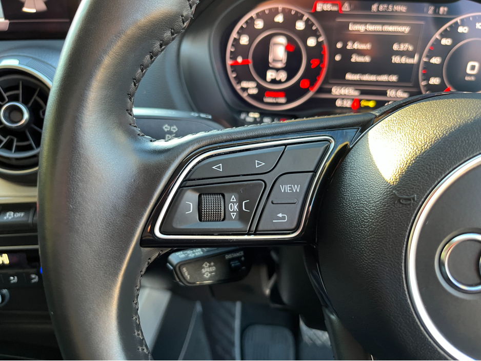 2018 Audi Q2 SPORT AUTOMATIC 1.0 PETROL //HIGH SPEC//LOW MILES//ADAPTIVE CRUISE CONTROL//REVRSE CAMERA//KEYLESS ENTRY//POWER TAILGATE// €20,950