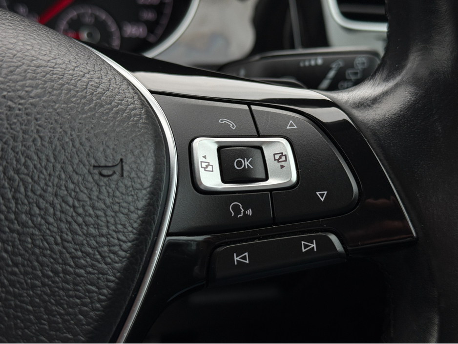 2015 Volkswagen Golf 1.4 HIGHLINE  ALCANTARA SEATS PRIVACY GLASS REVERSE CAMERA LOW TAX BAND €14,750