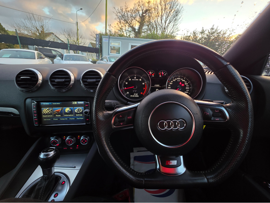 2014 Audi TT - image 20