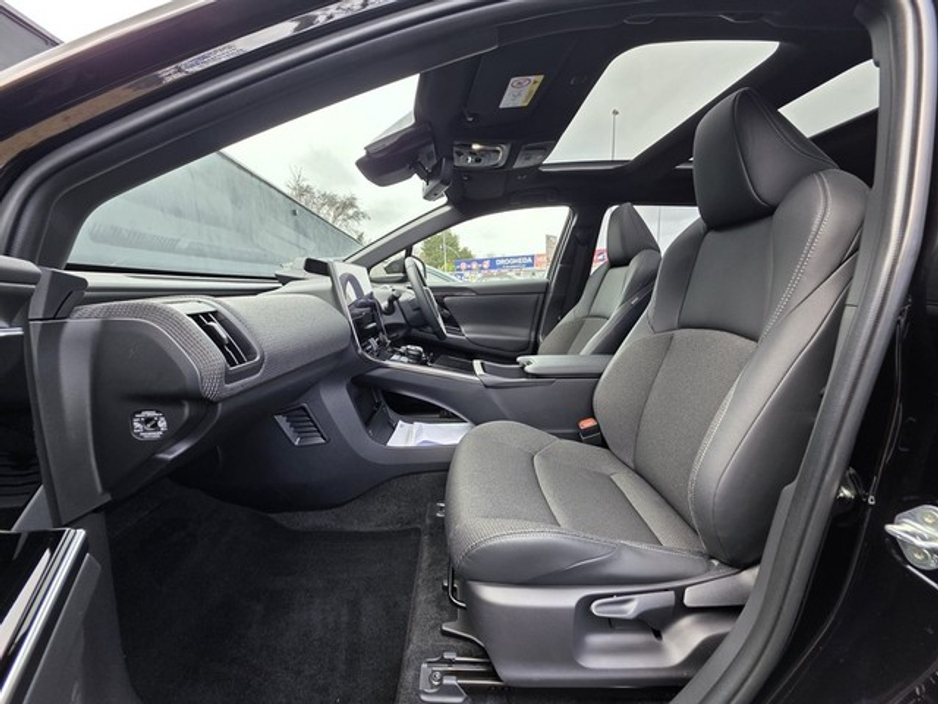 2024 Toyota bZ4X - image 7