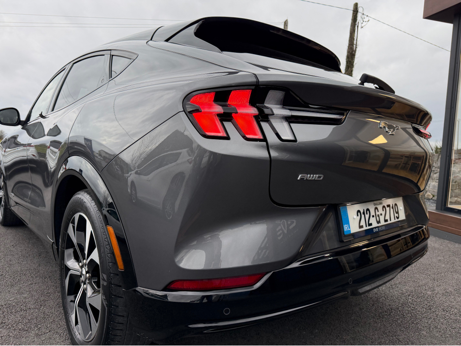 2021 Ford Mustang Mach-E - image 8