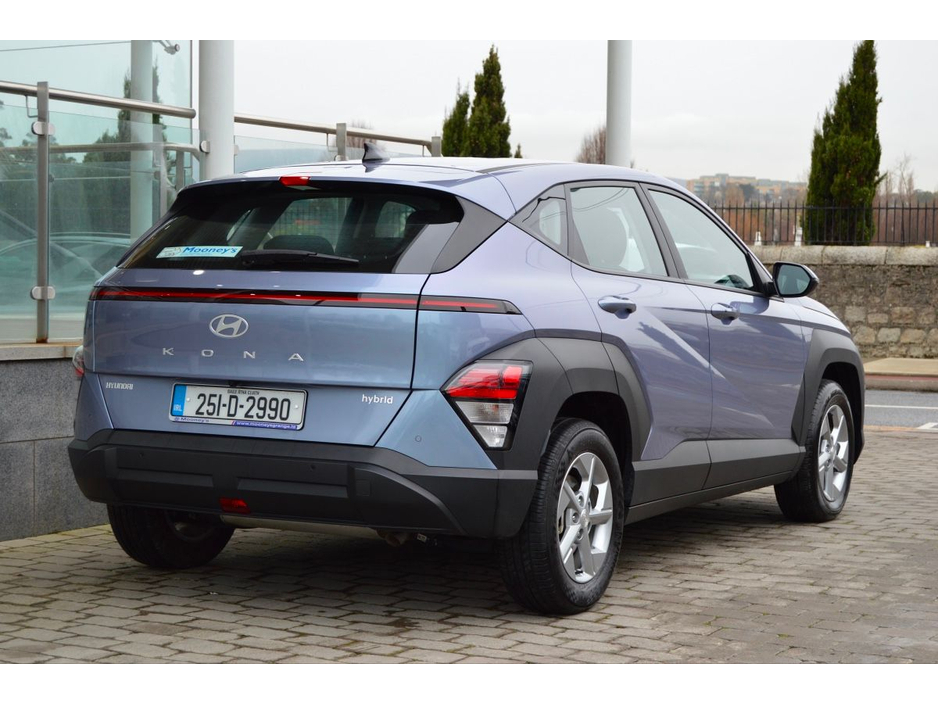 2025 Hyundai Kona 1.6 HYBRID Signature Auto €32,995